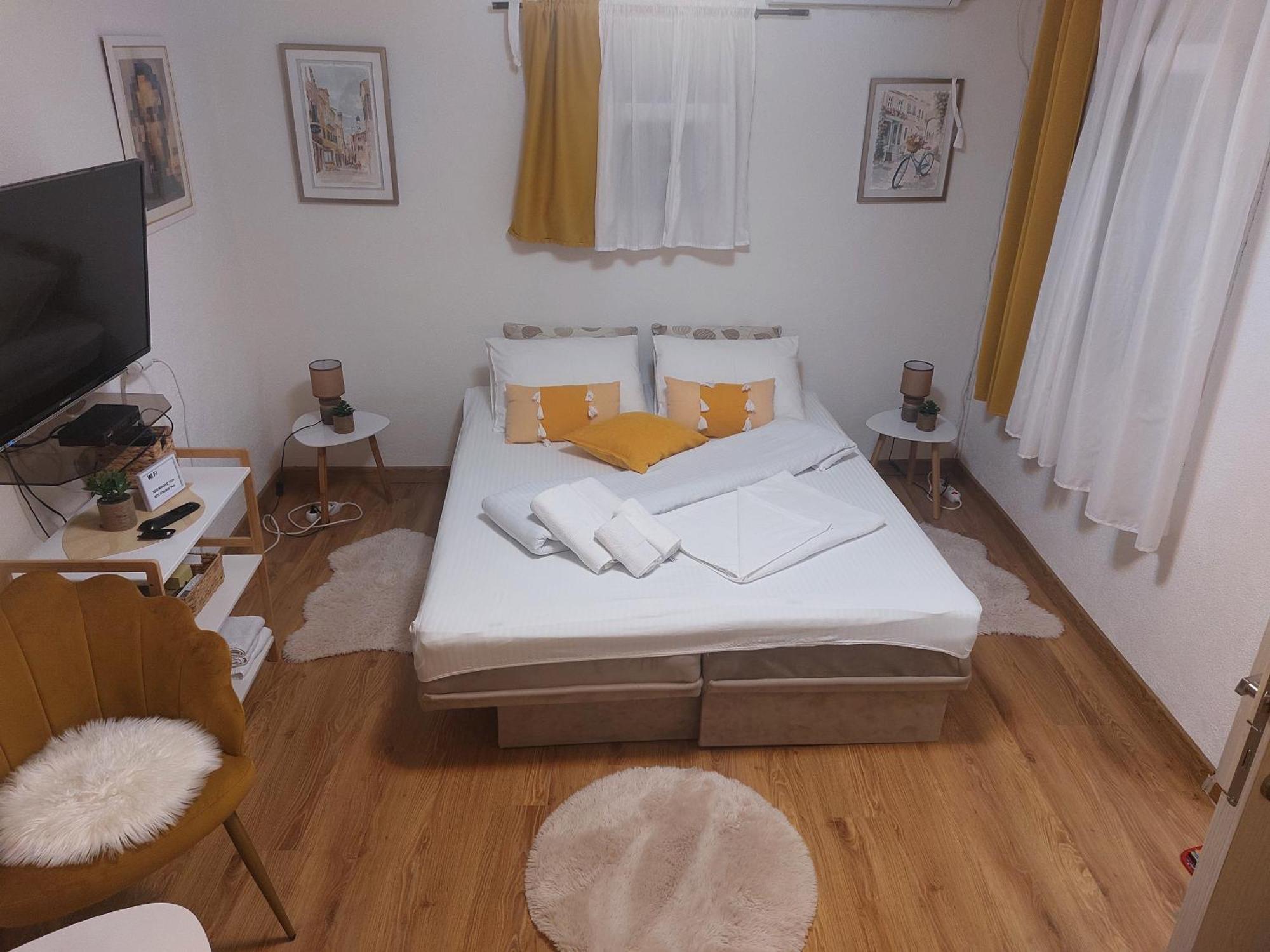 Ljubovic Apartman Podgorica Exterior foto